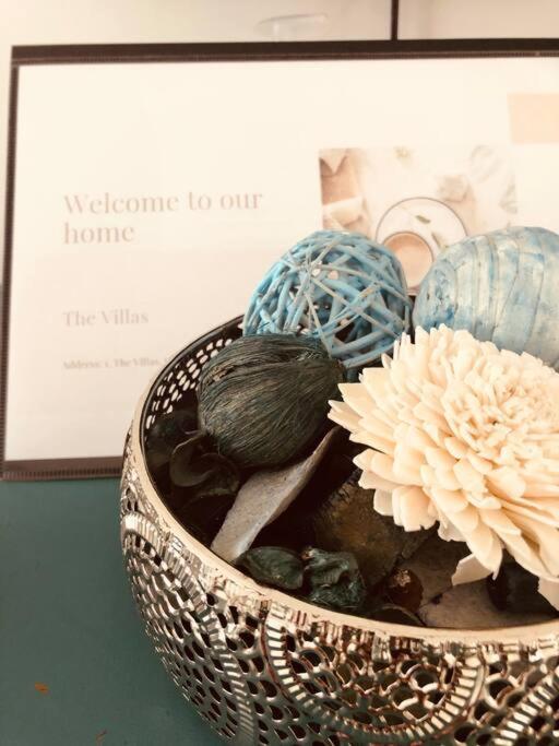 The Villas, Newly Refurbished Modern Home - Free Parking, Prime, Netflix Buckingham Bagian luar foto